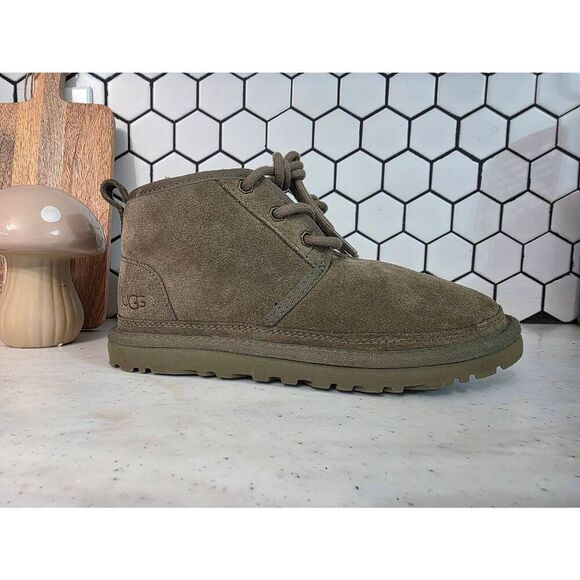 UGG Neumel Burnt Olive Suede Boots Size 5 - Picture 2 of 10